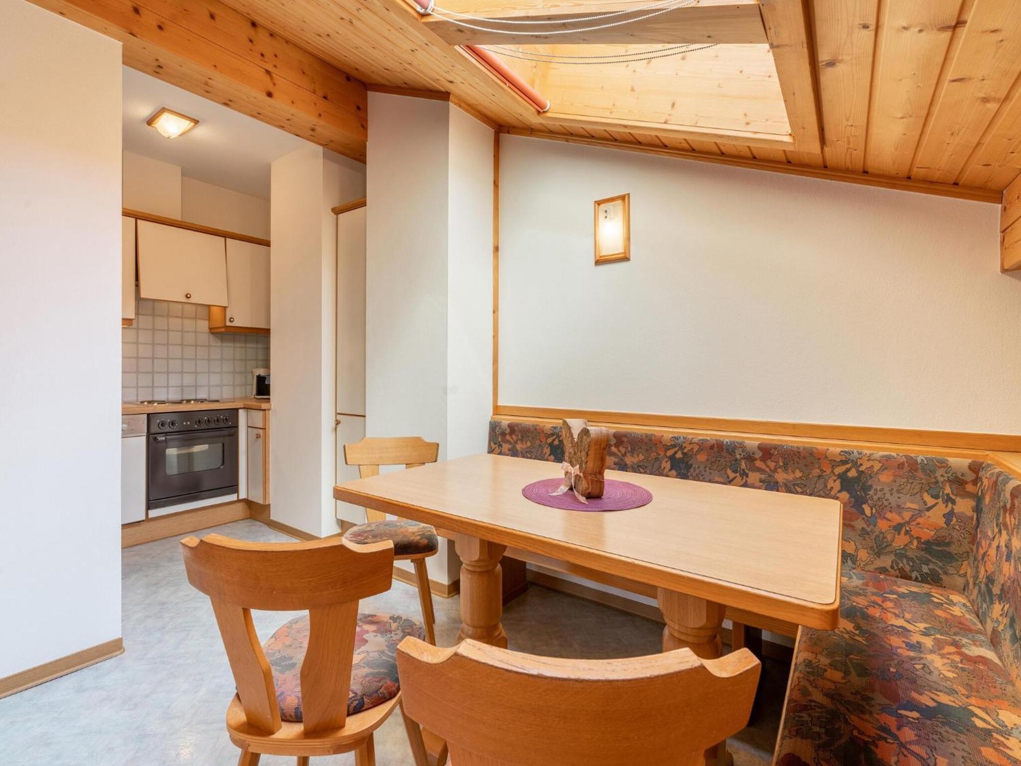 Beautiful Apartment In Mittersill With Balcony Exterior foto